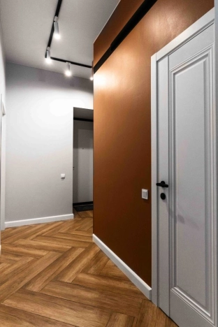 Купить однокомнатную квартиру в районе Центральный в Санкт-Петербурге. Вариант № 9405982, 12, площадь -  квм, цена 16000000 рублей