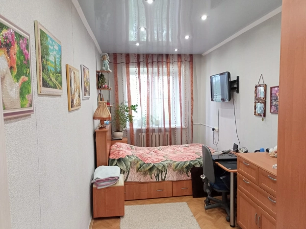 Купить трехкомнатную квартиру на улице Молодёжная в Владимирской области. Вариант № 1890, 5, площадь -  квм, цена 3000000 рублей