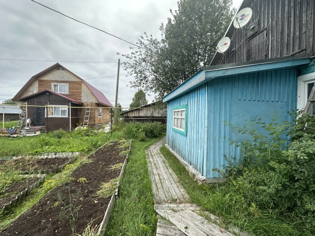 Купить трехкомнатную квартиру в Республике Коми. Вариант № 53770, 12, площадь -  квм, цена 650000 рублей