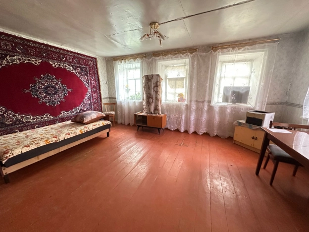 Купить дом в Элисте. Вариант № 50061, 0, площадь -  квм, цена 1900000 рублей