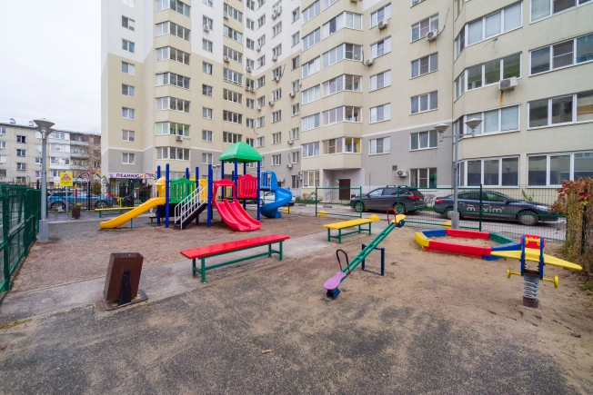 Купить трехкомнатную квартиру на вторичке в районе Октябрьский в Рязани. Вариант № 8588480, 24, площадь -  квм, цена 12400000 рублей