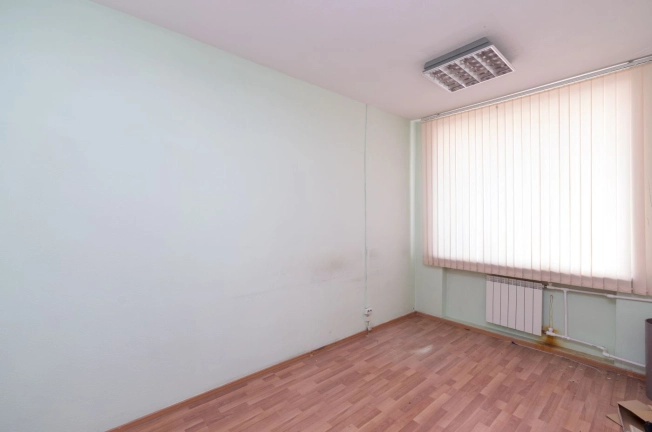 Снять коммерческую недвижимость в Тобольске. Вариант № 1566, 7, площадь -  квм, цена 100000 рублей