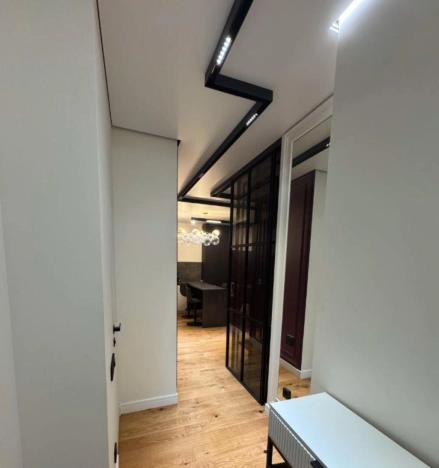 Купить квартиру в Москве. Вариант № 10353432, 9, площадь -  квм, цена 25000000 рублей