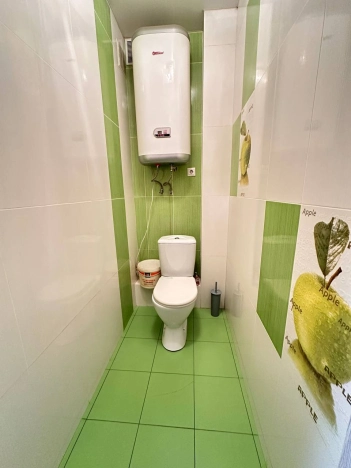 Купить двухкомнатную квартиру в Новосибирской области. Вариант № 10223772, 20, площадь -  квм, цена 12000000 рублей