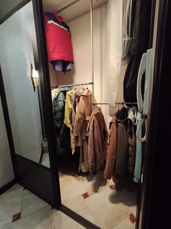 Купить двухкомнатную квартиру на улице Пыжёвский переулок в Москве. Вариант № 10039859, 12, площадь -  квм, цена 15000000 рублей