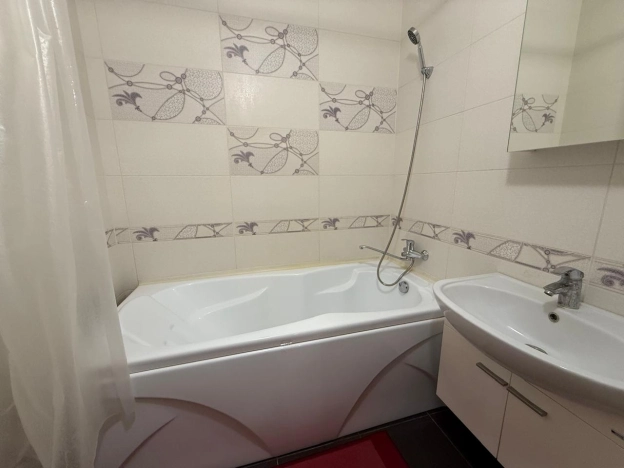 Купить квартиру в районе Ленинский в Воронеже. Вариант № 7611131, 22, площадь -  квм, цена 8750000 рублей