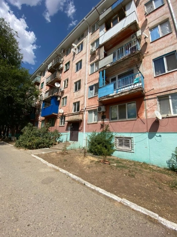 Купить двухкомнатную квартиру в Микрорайоне 2-й, Элиста в Элисте. Вариант № 60894, 1, площадь -  квм, цена 3600000 рублей