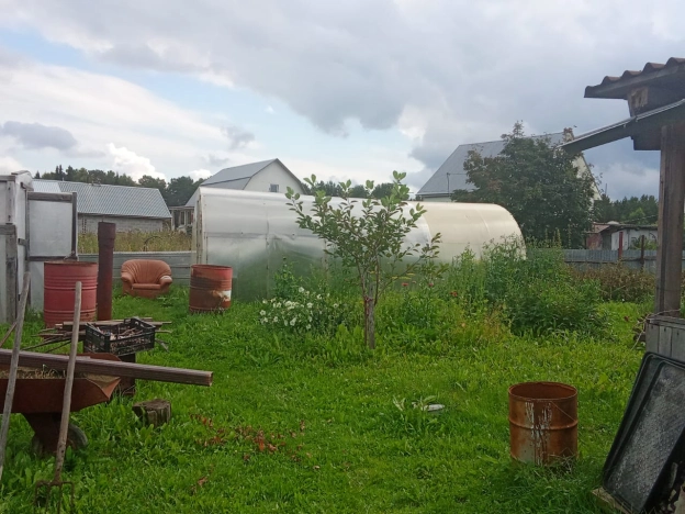 Купить дом на улице Совхозная в Тюменской области. Вариант № 2924703, 10, площадь -  квм, цена 2500000 рублей