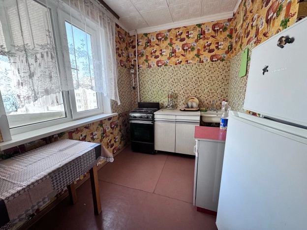 Снять квартиру в Керчи. Вариант № 9665793, 4, площадь -  квм, цена 15000 рублей