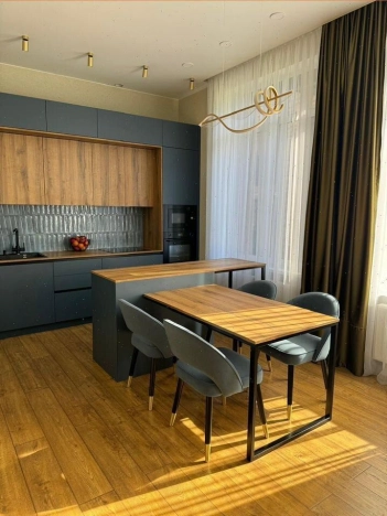 Купить трехкомнатную квартиру на улице Ленинский проспект в Москве. Вариант № 9332136, 1, площадь -  квм, цена 17650000 рублей