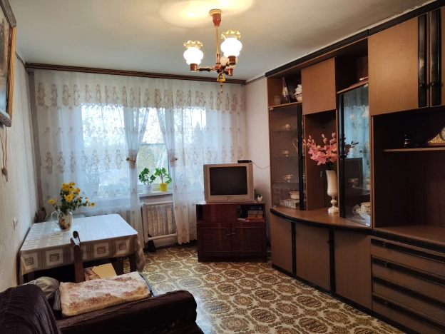 Купить трехкомнатную квартиру в Микрорайоне Лимончики, Ковров в Коврове. Вариант № 14823, 7, площадь -  квм, цена 3250000 рублей