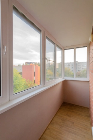 Купить четырехкомнатную квартиру в Вологде. Вариант № 14804, 12, площадь -  квм, цена 33250000 рублей