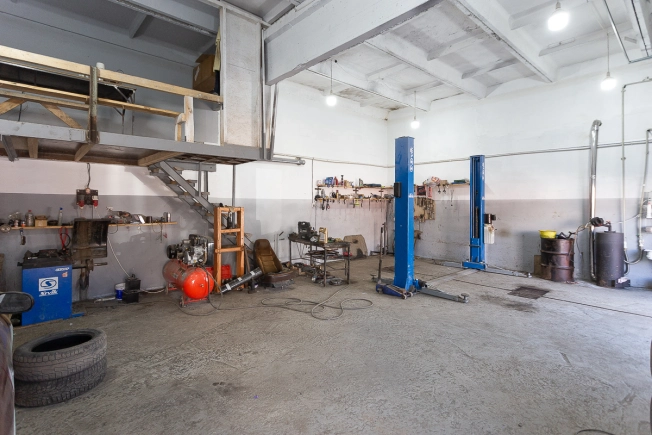 Купить автосервис в Владимире. Вариант № 9971770, 7, площадь -  квм, цена 11500000 рублей