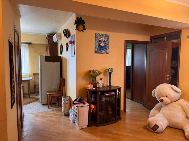 Купить квартиру в Москве. Вариант № 8055539, 4, площадь - квм, цена 25800000 рублей