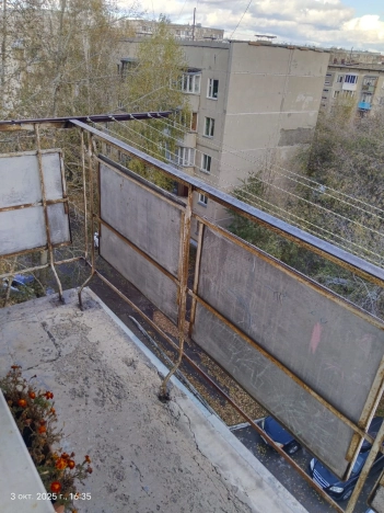 Купить трехкомнатную квартиру в Новосибирске. Вариант № 6695273, 6, площадь -  квм, цена 5450000 рублей