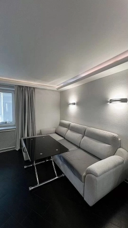 Купить однокомнатную квартиру в районе Приморский в Санкт-Петербурге. Вариант № 48634, 10, площадь -  квм, цена 18900000 рублей