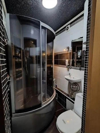 Купить однокомнатную квартиру в Новосибирской области. Вариант № 9412630, 13, площадь -  квм, цена 4600000 рублей