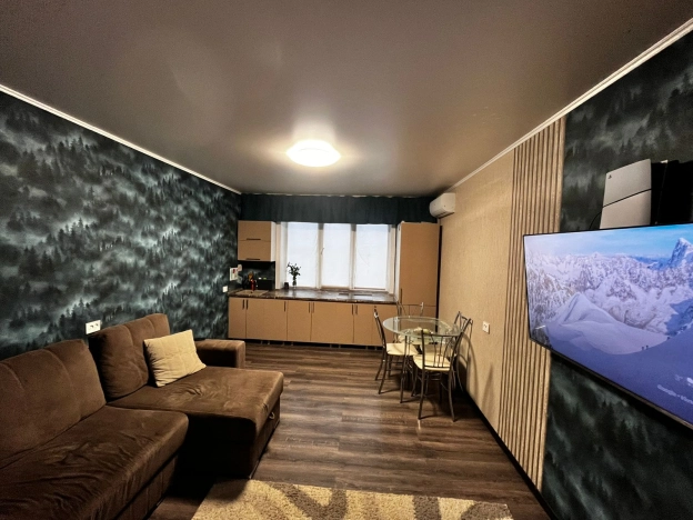 Купить двухкомнатную квартиру на улице переулок Николая Липового в Бийске. Вариант № 6691631, 5, площадь -  квм, цена 5290000 рублей