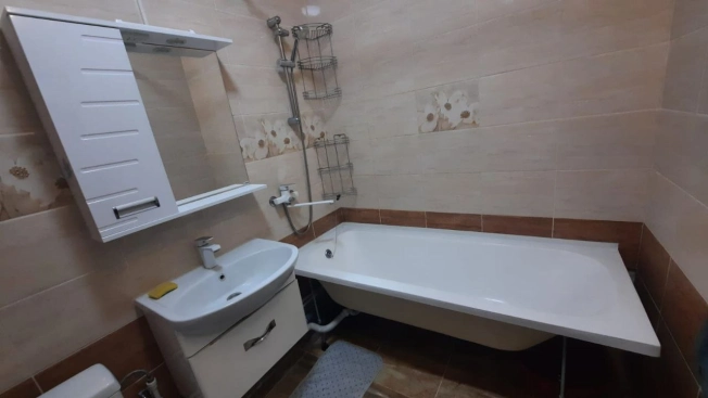 Снять однокомнатную квартиру на улице Тихонравова в Владимире. Вариант № 10749647, 7, площадь - квм, цена 25000 рублей