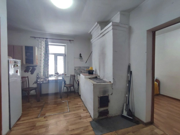 Купить дом в районе Железнодорожный в Улан-Удэ. Вариант № 42959, 5, площадь -  квм, цена 3500000 рублей