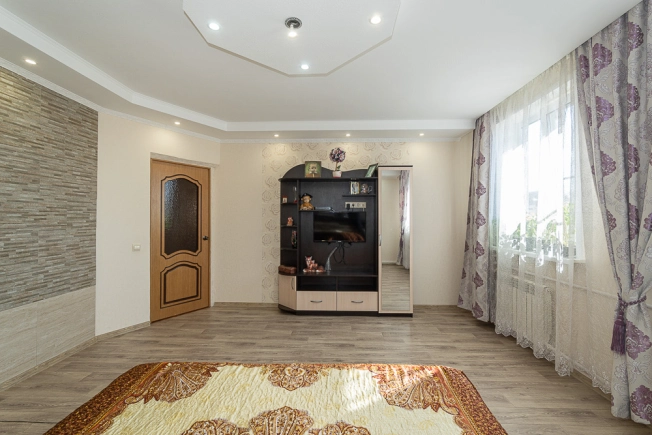 Купить дом в Владимире. Вариант № 7310, 4, площадь - квм, цена 9100000 рублей