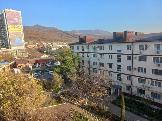 Купить однокомнатную квартиру в Краснодарском крае. Вариант № 10077351, 12, площадь -  квм, цена 3400000 рублей