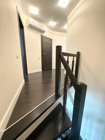 Купить трехкомнатную квартиру на улице Олега Кошевого в Калининграде. Вариант № 14474, 16, площадь -  квм, цена 14500000 рублей