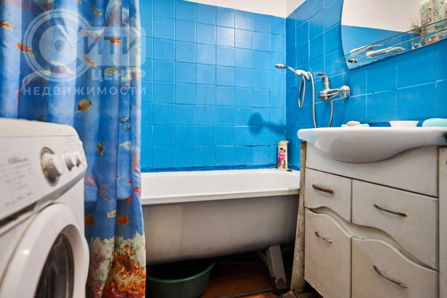 Купить трехкомнатную квартиру в Воронеже. Вариант № 7786869, 18, площадь - квм, цена 5400000 рублей