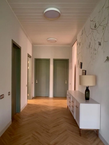 Купить дом в Калуге. Вариант № 5989118, 32, площадь -  квм, цена 19900000 рублей