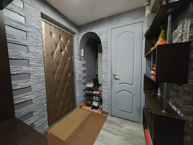 Купить двухкомнатную квартиру в Старом Осколе. Вариант № 7263978, 1, площадь -  квм, цена 4050000 рублей