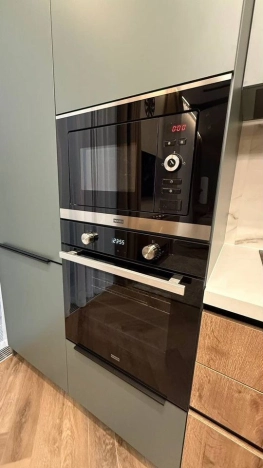 Купить квартиру в Москве. Вариант № 10622640, 18, площадь -  квм, цена 50000000 рублей