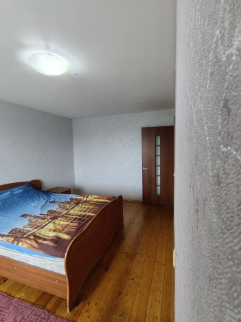 Купить трехкомнатную квартиру в Калуге. Вариант № 3654794, 7, площадь -  квм, цена 3997000 рублей