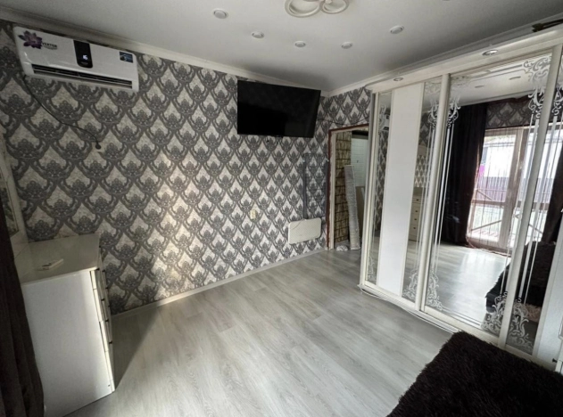 Купить однокомнатную квартиру в Краснодарском крае. Вариант № 9127098, 2, площадь -  квм, цена 3799000 рублей