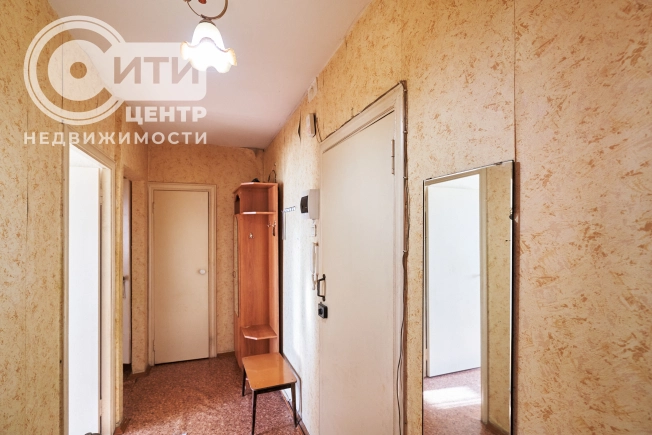 Купить двухкомнатную квартиру на улице 9 Января в Воронеже. Вариант № 25154, 10, площадь -  квм, цена 5150000 рублей