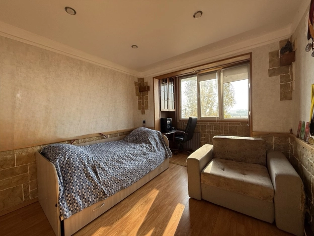 . Вариант № 1806, 7, площадь - 65 квм, цена 8100000 рублей