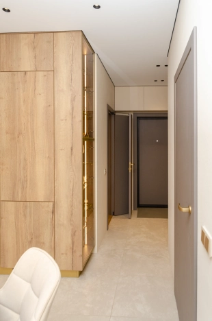 Купить однокомнатную квартиру в ЦАО в Новосибирске. Вариант № 8152765, 22, площадь -  квм, цена 13500000 рублей