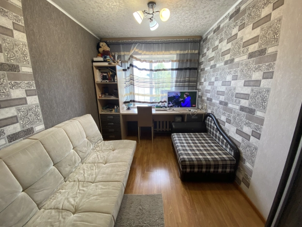 Купить трехкомнатную квартиру в районе Юго-Западный в Сыктывкаре. Вариант № 221820, 0, площадь -  квм, цена 6500000 рублей