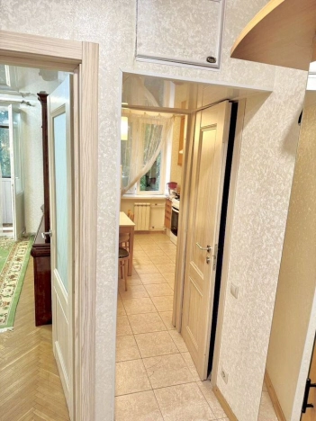 Купить квартиру в Москве. Вариант № 7737685, 13, площадь - квм, цена 18500000 рублей