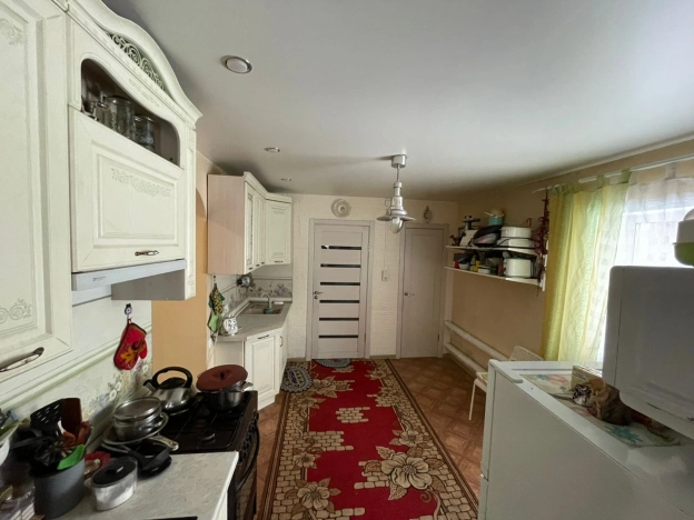 Купить дом в Алтайском крае. Вариант № 9917918, 8, площадь -  квм, цена 5999999 рублей