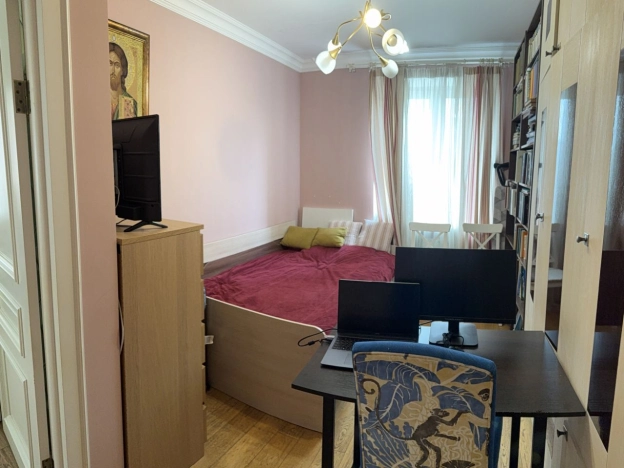 Купить квартиру в Москве. Вариант № 9004203, 9, площадь - квм, цена 39000000 рублей