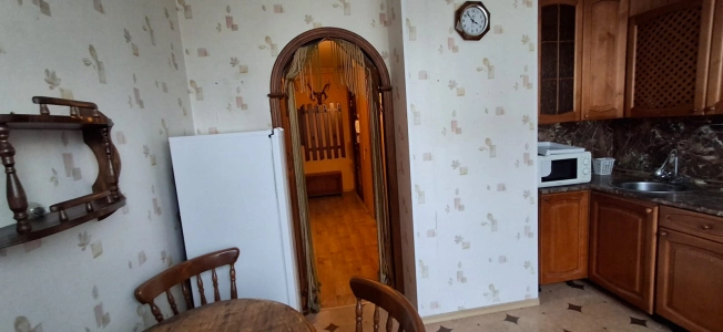 Купить трехкомнатную квартиру в Микрорайоне Центральный, Электросталь в Электростали. Вариант № 6149141, 5, площадь -  квм, цена 8750000 рублей