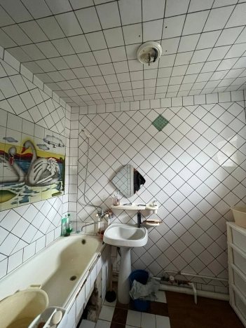 Купить дом в районе Юго-Западный в Элисте. Вариант № 6764, 11, площадь -  квм, цена 13500000 рублей