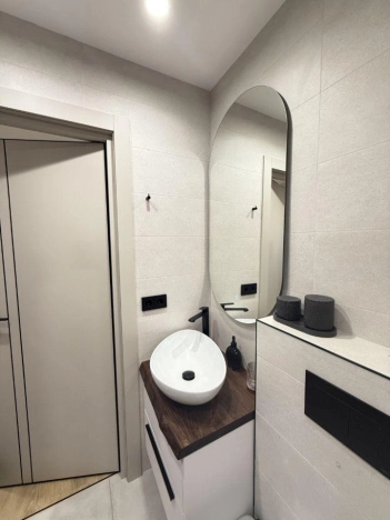 Купить квартиру в Москве. Вариант № 8807636, 7, площадь -  квм, цена 19500000 рублей