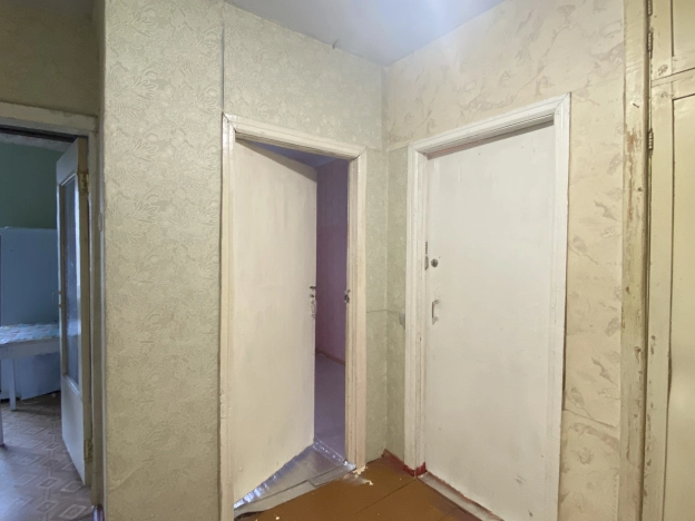 Купить четырехкомнатную квартиру в Рязанской области. Вариант № 10442980, 4, площадь -  квм, цена 1200000 рублей