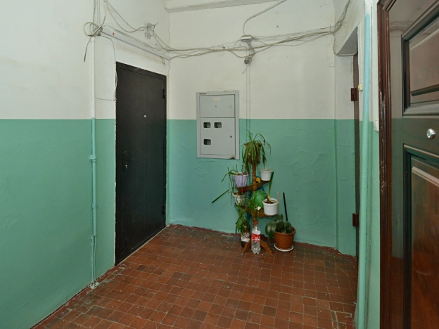 Купить трехкомнатную квартиру в Новосибирске. Вариант № 7564073, 17, площадь -  квм, цена 4200000 рублей