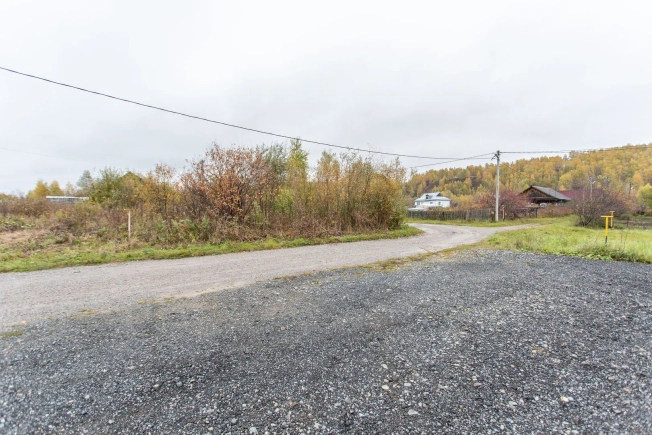 Купить земельный участок в Тобольске. Вариант № 8515141, 2, площадь -  квм, цена 800000 рублей