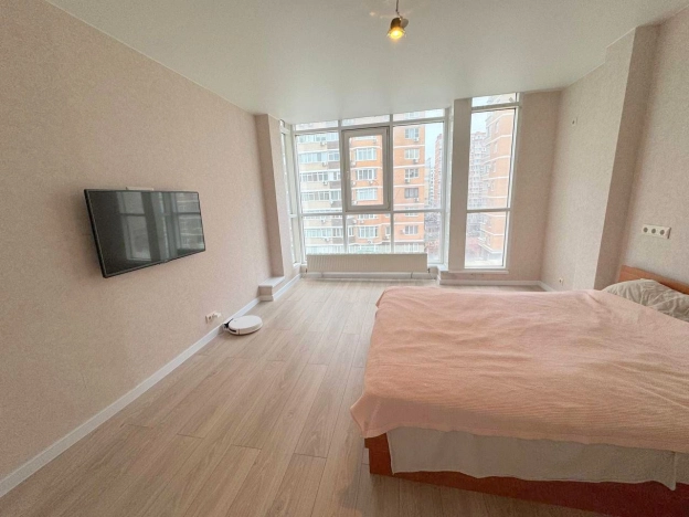 Купить двухкомнатную квартиру в Микрорайоне Фестивальный в Краснодаре. Вариант № 6734701, 1, площадь -  квм, цена 17800000 рублей