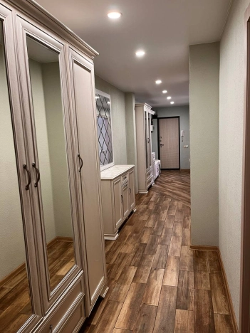 Купить трехкомнатную квартиру на улице Советская в Калининградской области. Вариант № 6708414, 10, площадь -  квм, цена 7000000 рублей