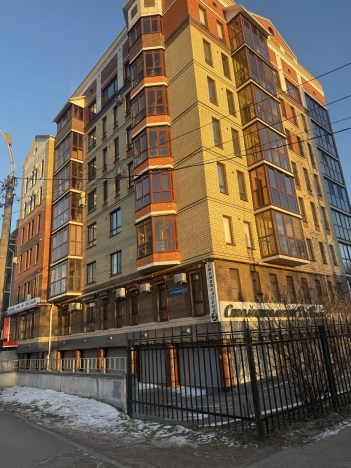 Купить четырехкомнатную квартиру в Вологде. Вариант № 14804, 5, площадь -  квм, цена 33250000 рублей