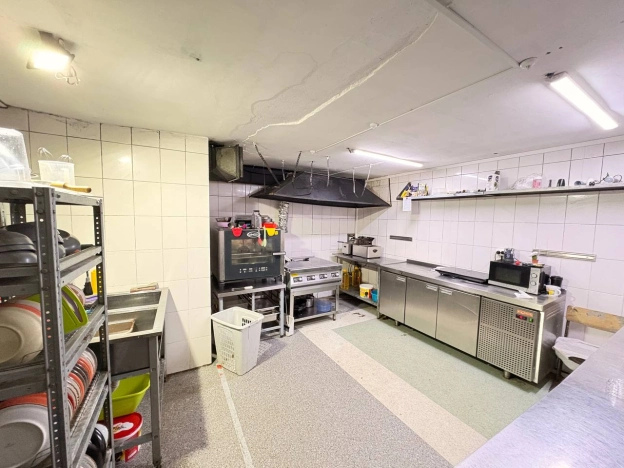 Снять коммерческую недвижимость в Тобольске. Вариант № 7772281, 11, площадь -  квм, цена 120000 рублей